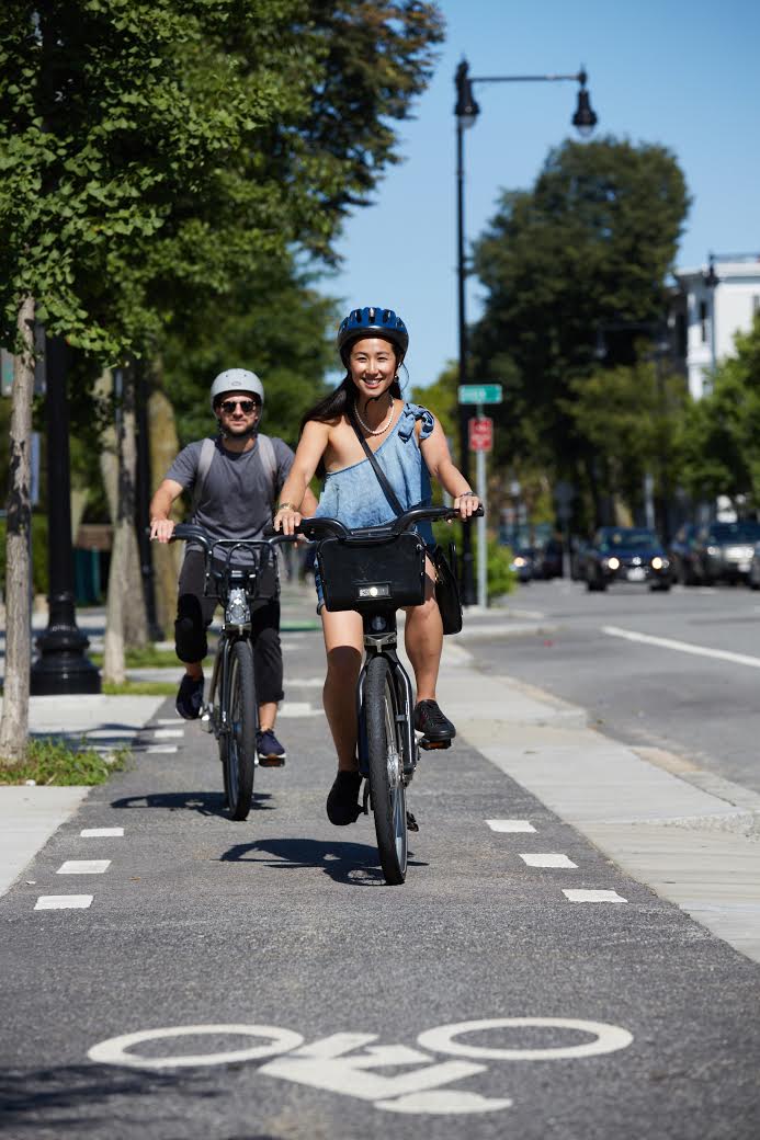 Boston Hubway riders