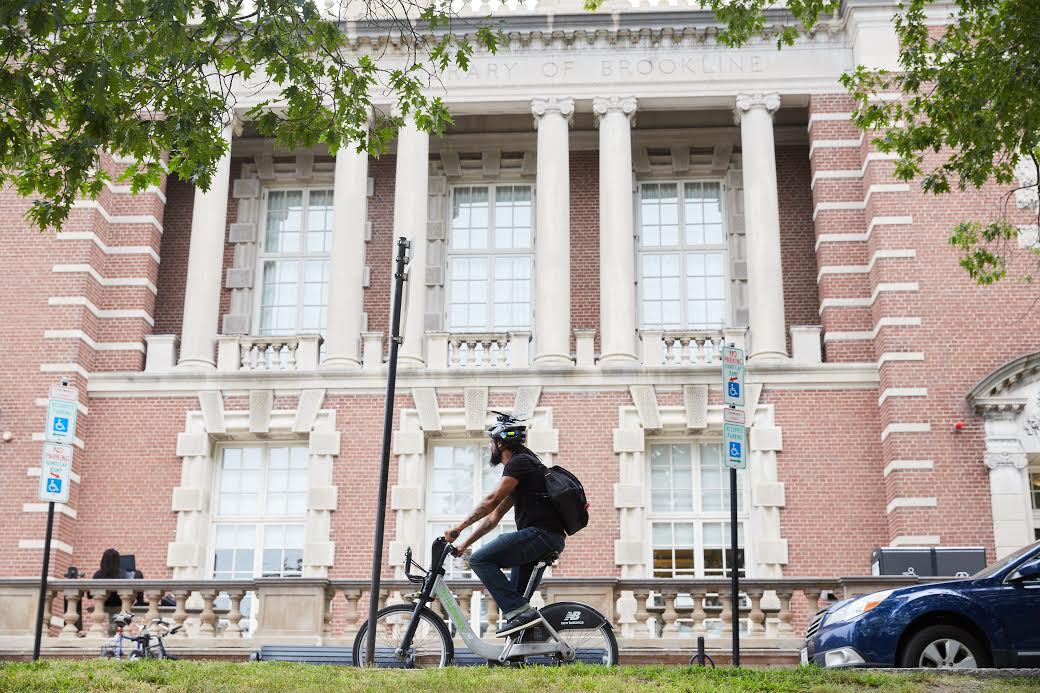 Boston Hubway rider