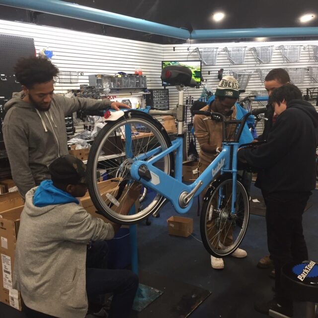 A Workforce Program Introduces Youth to Bike Share